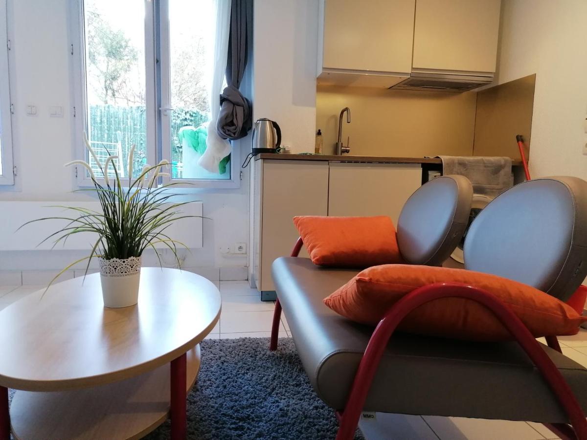 Studio De Charme, 30' Paris, 5' Evry, 10' Orly Ris-Orangis Exteriér fotografie